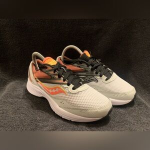 Size 7 - Saucony Cohesion 15 Fog/Sunstone